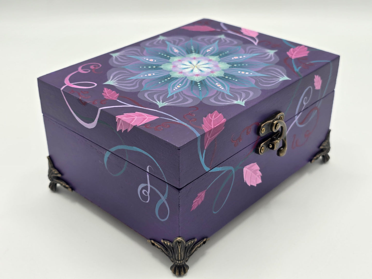 THE EMILY - Kaleidoscopic Floral Design in Turquoise (Medium)