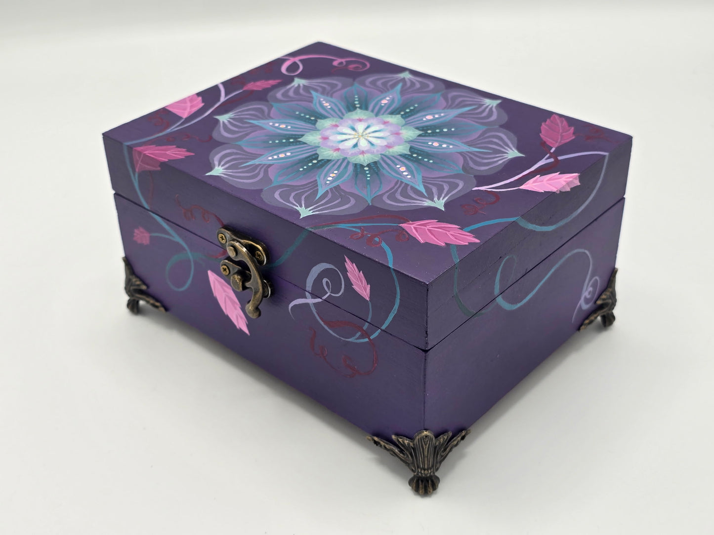 THE EMILY - Kaleidoscopic Floral Design in Turquoise (Medium)