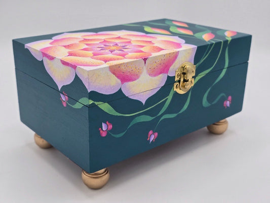 THE GEMIMA - Abstract Floral Design in Pink (Large)