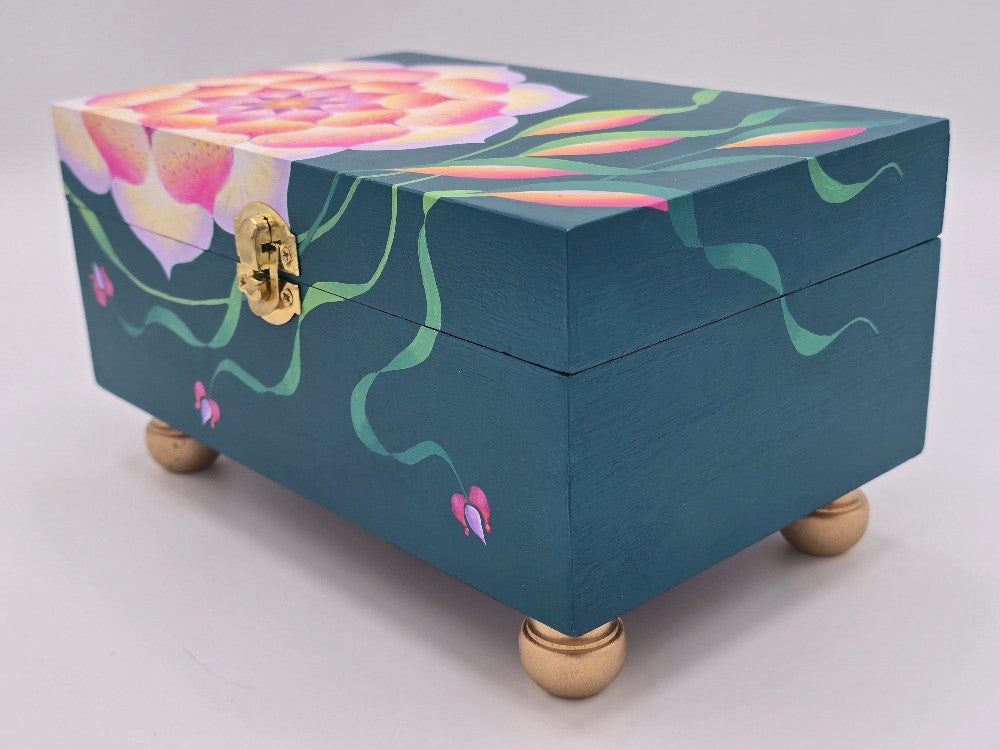 THE GEMIMA - Abstract Floral Design in Pink (Large)