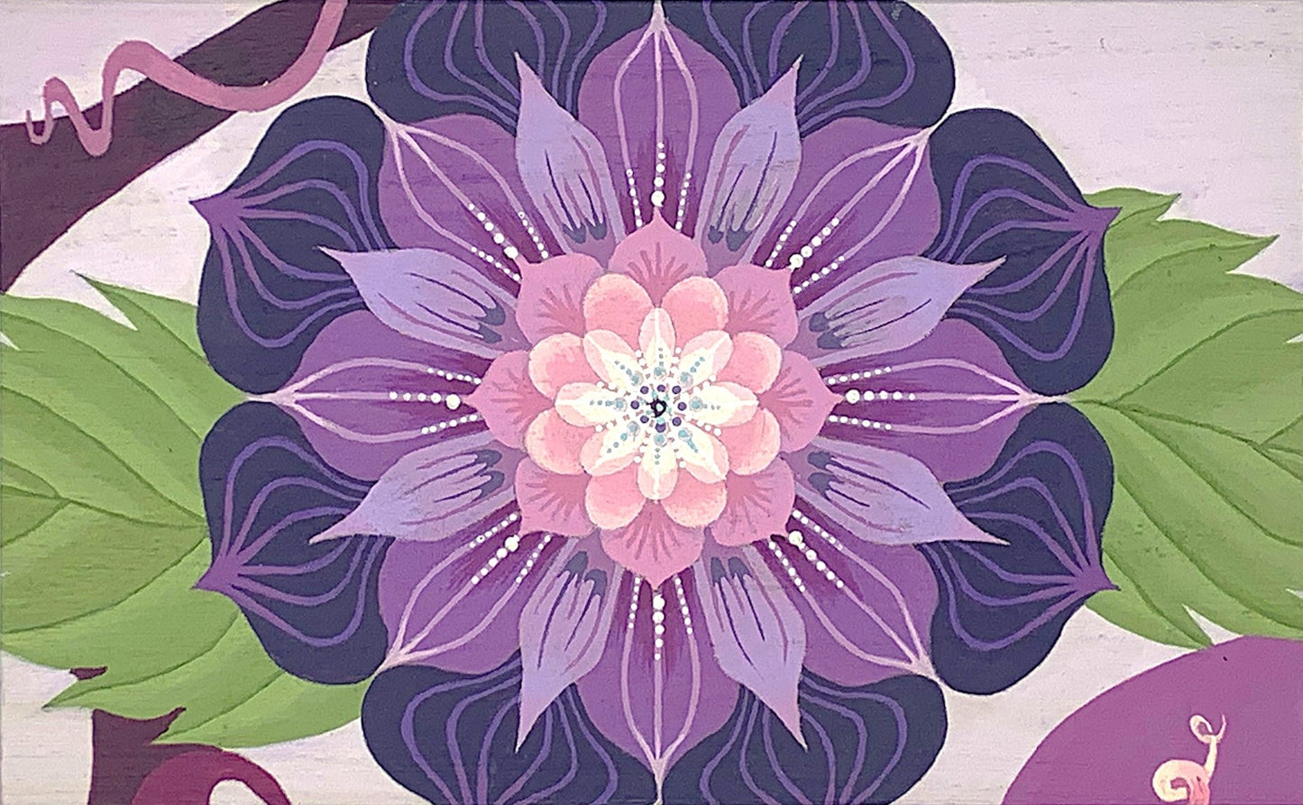 THE UNA MAY - Kaleidoscopic Floral Design in Purple (Large)
